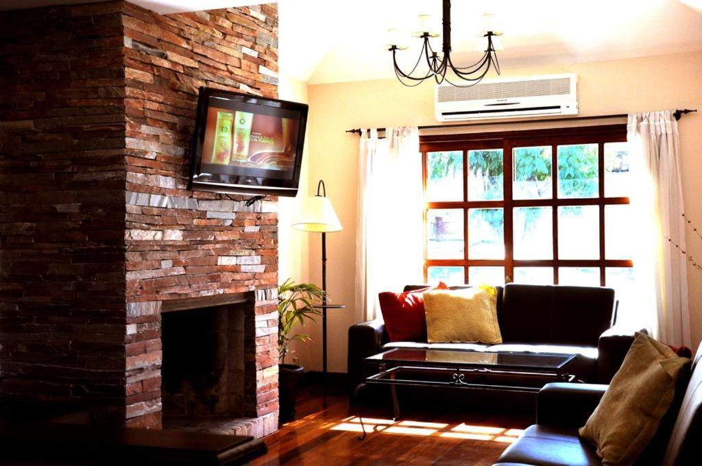 مبيت وإفطار كولونيا ديل ساكرامينتو Ayres House المظهر الخارجي الصورة